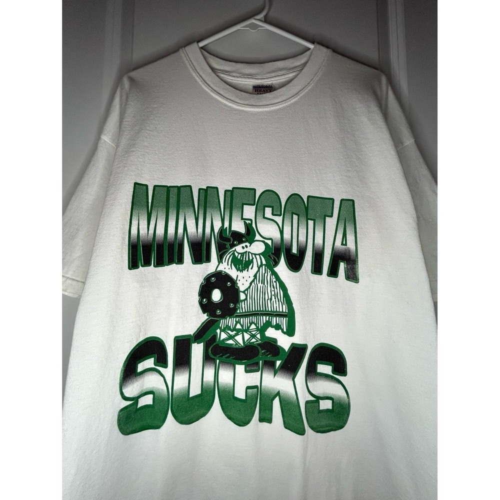 Vintage Y2k Minnesota Vikings "Minnesota Sucks Dallas Still Swallows!" T-Shirt‎